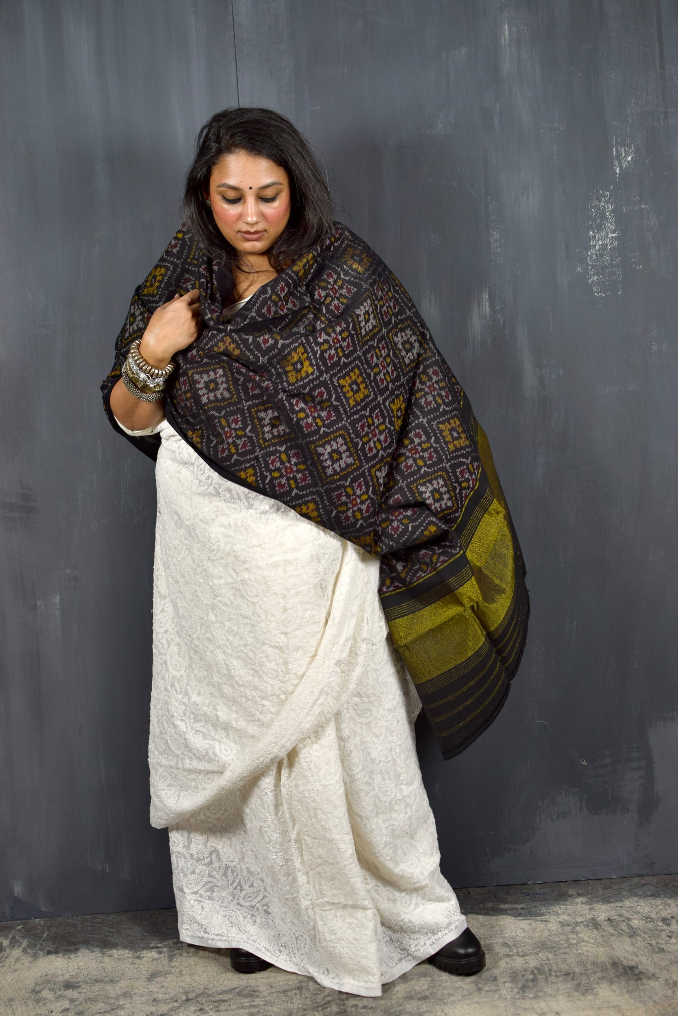 PURE WOOL SINGLE IKAT BLACK PATOLA SHAWL WITH ZARI BORDERS