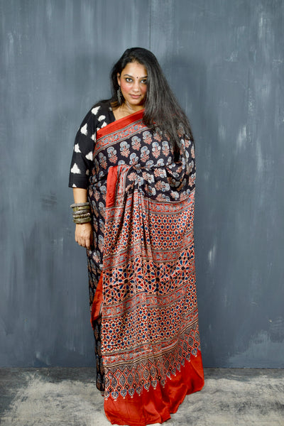 AJRAKH HANDBLOCK BLACK - RED MODAL SILK SAREE