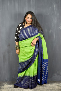 POCHAMPALLY SINGLE IKAT LIGHT CHARTREUSE GREEN - INDIGO COTTON SAREE WITH IKAT BLOUSE PIECE