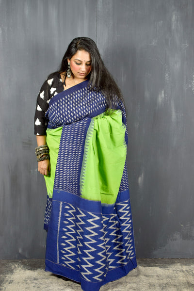 POCHAMPALLY SINGLE IKAT LIGHT CHARTREUSE GREEN - INDIGO COTTON SAREE WITH IKAT BLOUSE PIECE