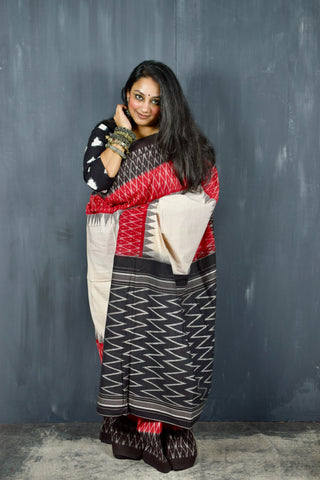 POCHAMPALLY SINGLE IKAT JASMINE WHITE - CANDY RED - BLACK COTTON SAREE WITH IKAT BLOUSE PIECE