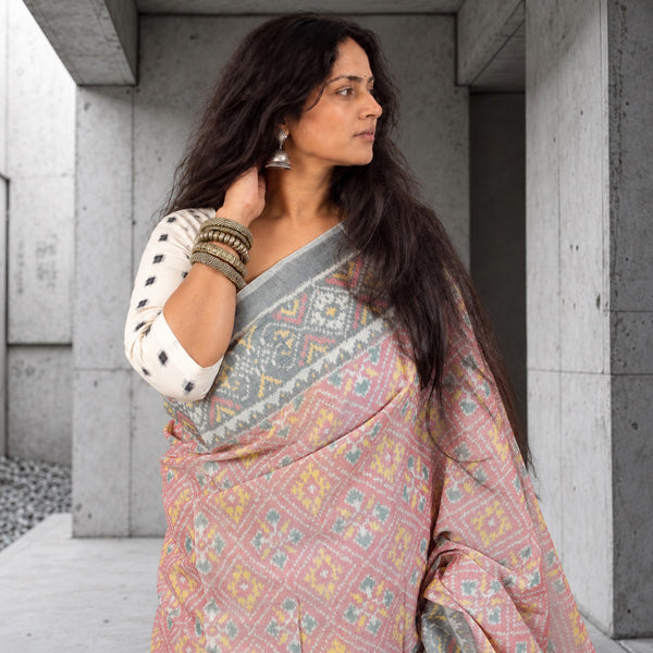 RATAN CHOK MELON PEACH-SPANISH GREY SINGLE IKAT COTTON PATOLA SAREE