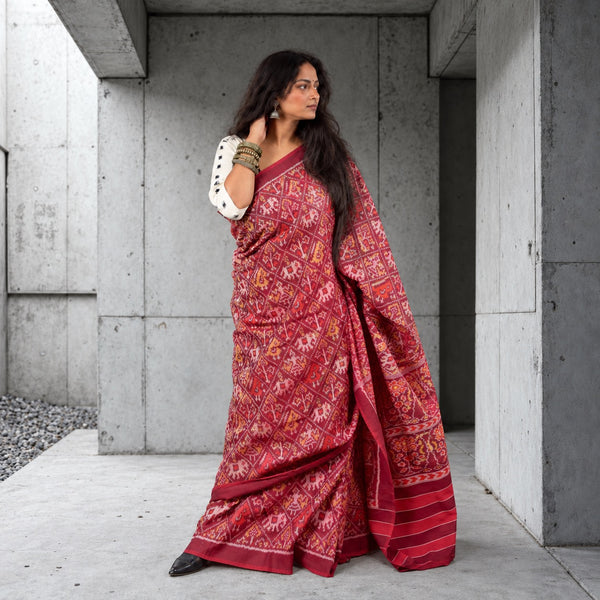 NARI KUNJAR POPAT PHOOL BHAT SANGRIA RED SINGLE IKAT COTTON PATOLA SAREE