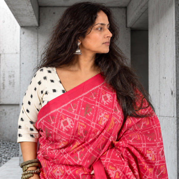 NARI KUNJAR POPAT PHOOL BHAT CERISE RED SINGLE IKAT COTTON PATOLA SAREE