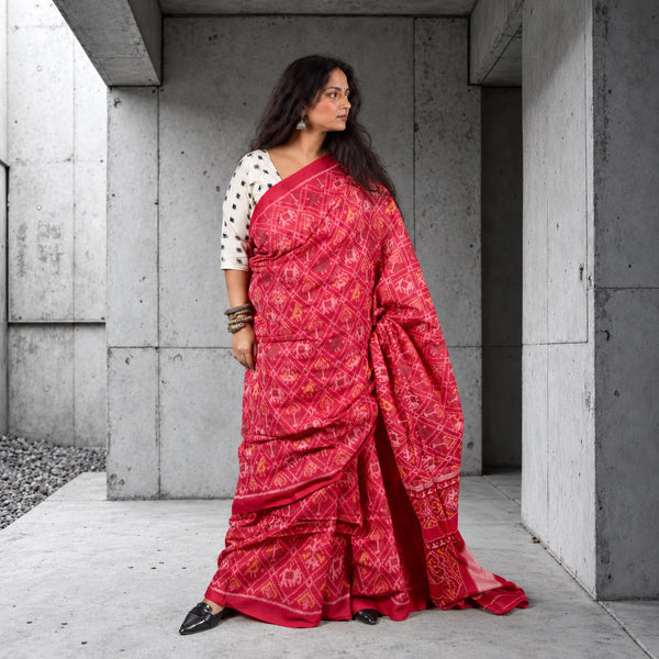 NARI KUNJAR POPAT PHOOL BHAT CERISE RED SINGLE IKAT COTTON PATOLA SAREE