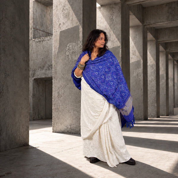 PURE WOOL SINGLE IKAT INDIGO PATOLA SHAWL WITH ZARI BORDERS