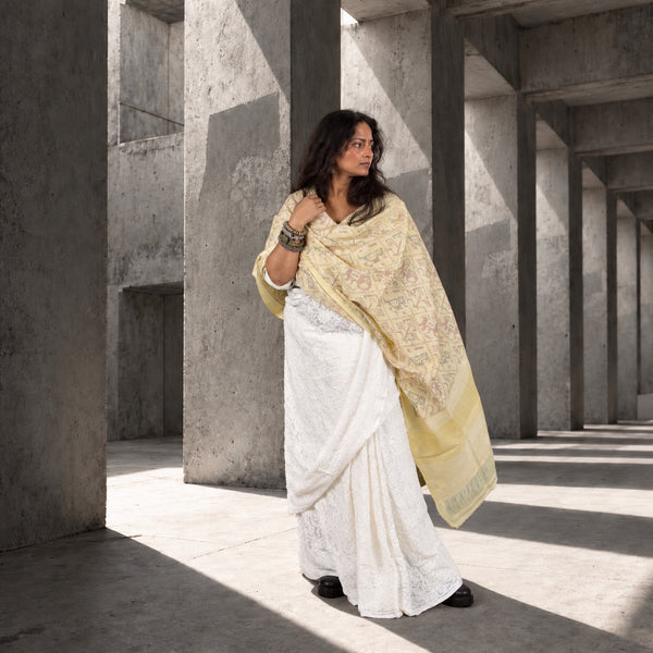 PURE WOOL SINGLE IKAT BISQUE CREAM PATOLA SHAWL WITH ZARI BORDERS