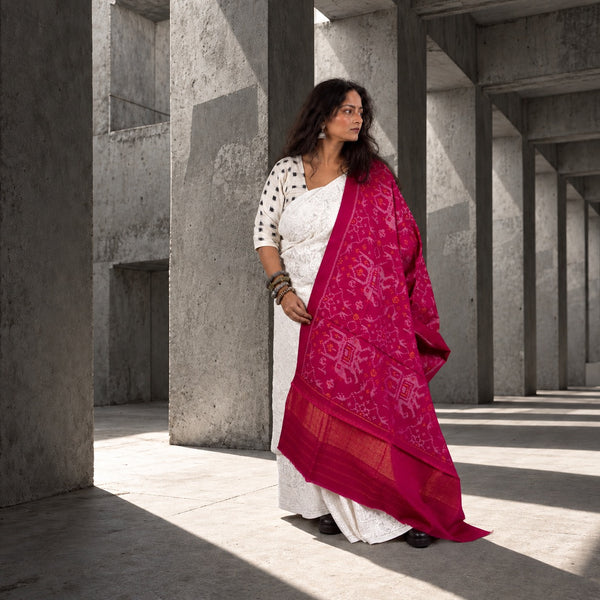 PURE WOOL SINGLE IKAT MAGENTA PATOLA SHAWL WITH ZARI BORDERS