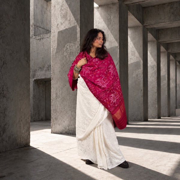 PURE WOOL SINGLE IKAT MAGENTA PATOLA SHAWL WITH ZARI BORDERS