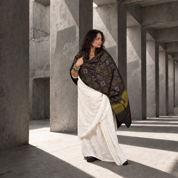 PURE WOOL SINGLE IKAT BLACK PATOLA SHAWL WITH ZARI BORDERS