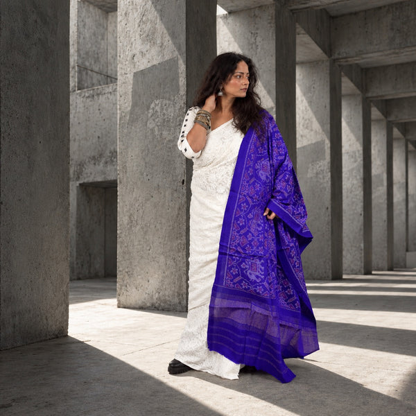 PURE WOOL SINGLE IKAT AMETHYST PURPLE PATOLA SHAWL WITH ZARI BORDERS