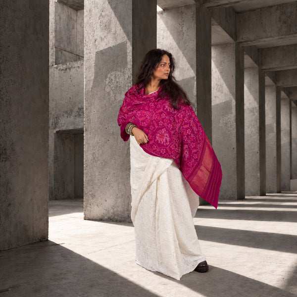 PURE WOOL SINGLE IKAT JAZZBERRY JAM PINK PATOLA SHAWL WITH ZARI BORDERS