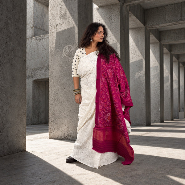 PURE WOOL SINGLE IKAT JAZZBERRY JAM PINK PATOLA SHAWL WITH ZARI BORDERS