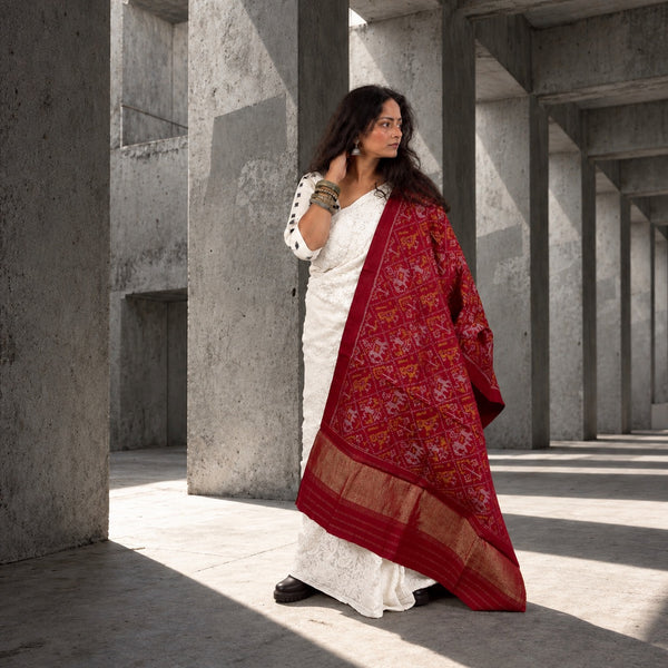 PURE WOOL SINGLE IKAT BLOOD RED PATOLA SHAWL WITH ZARI BORDERS