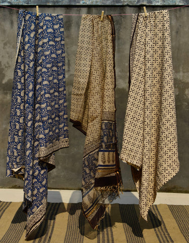 HANDBLOCK PRINTED UNSTITCHED 3 PIECE INDIGO COTTON SUIT SET  WITH KOTA DORIA DUPATTA - Neevi by Ridhima