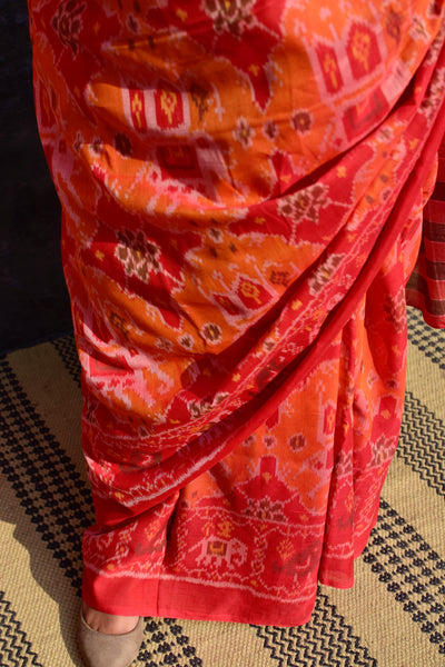 KUNJAR BHAT RASPBERRY RED-APRICOT ORANGE SINGLE IKAT COTTON PATOLA SAREE - Neevi by Ridhima