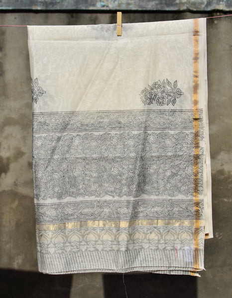 HANDBLOCK PRINTED UNSTITCHED 3 PIECE GREY CHANDERI SUIT SET WITH CHANDERI DUPATTA - Neevi by Ridhima